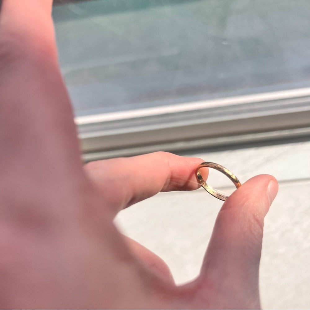 solid 18k italian yellow gold stackable ring simple dainty solid gold band ring - Picture 13 of 16